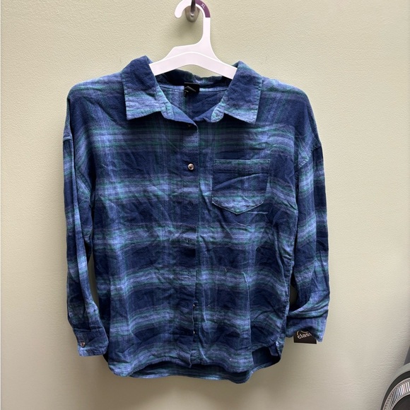 Blue and Green Plaid Button-Up Shirt - Picture 1 of 6